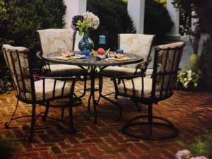 Vinings Dining Group